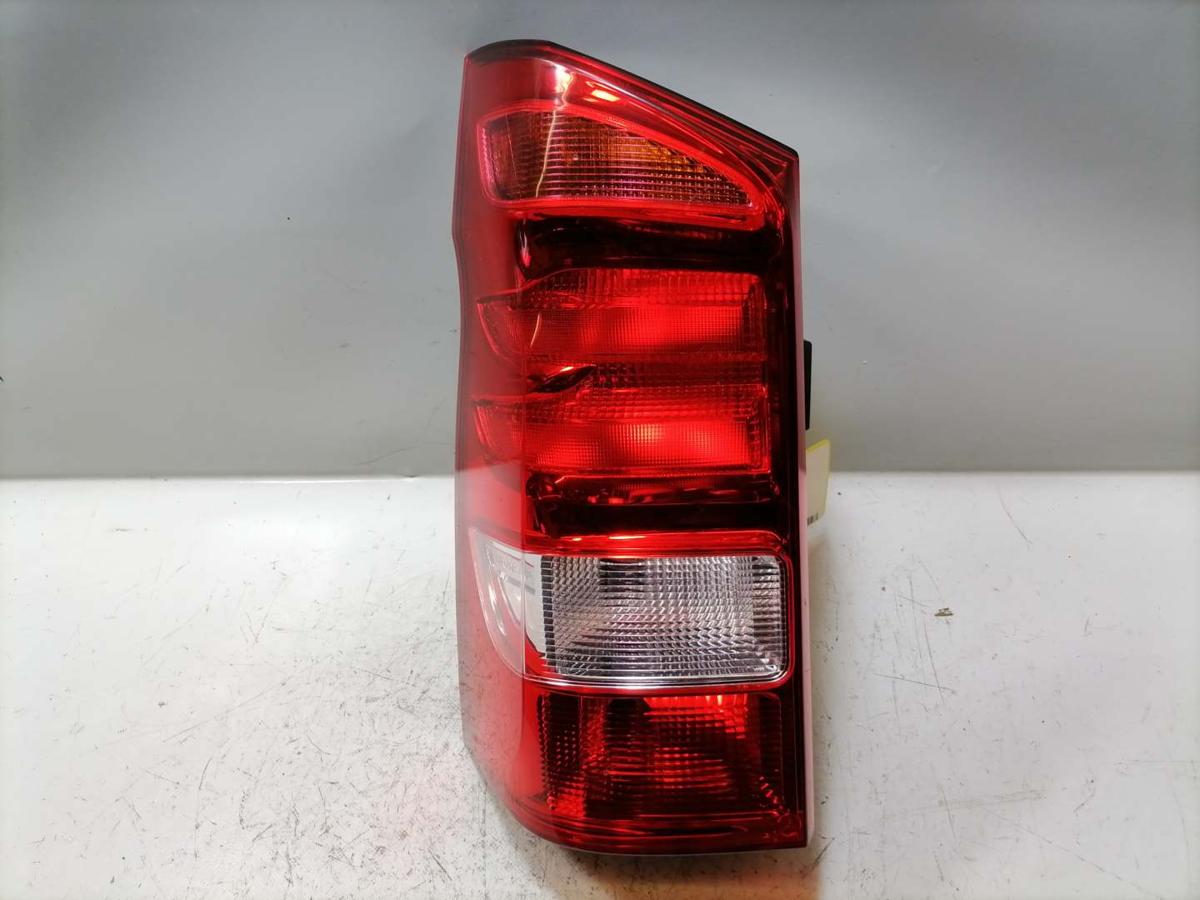 Mercedes Vito 447 original R&uuml;cklicht R&uuml;ckleuchte Schlussleuchte links Facelift Bj.2022